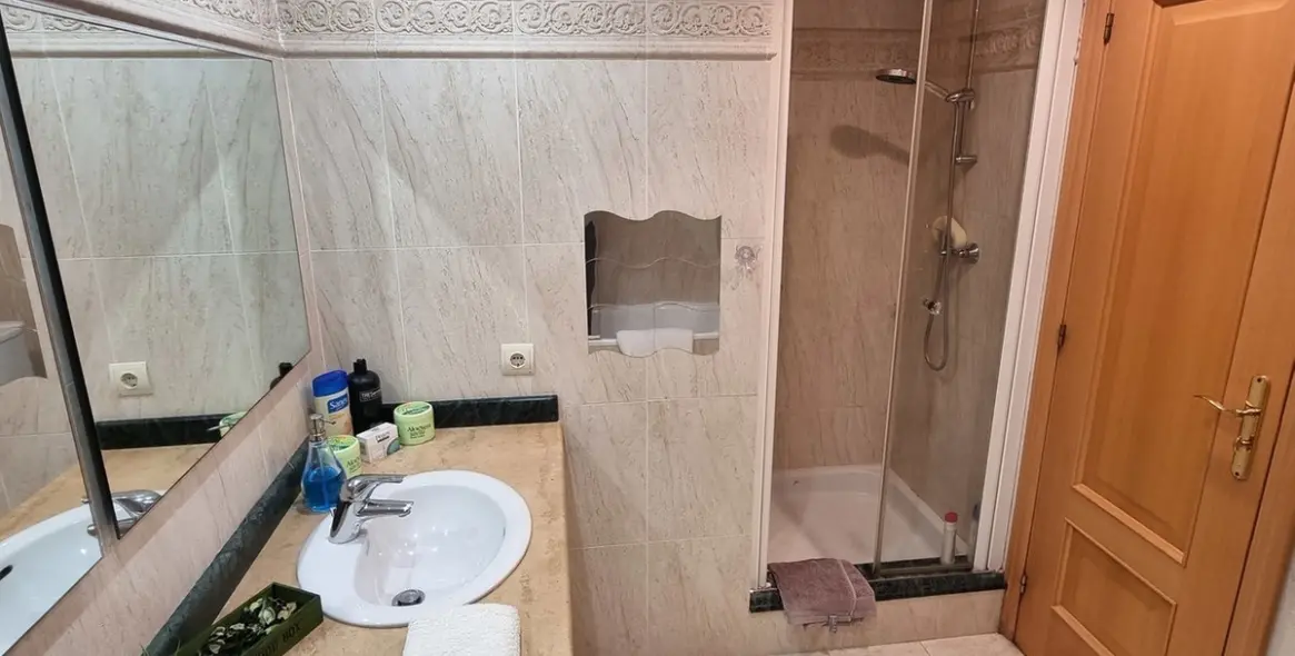 Sale of penthouse in Selwo 17