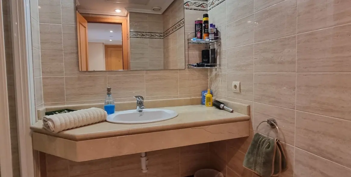 Sale of penthouse in Selwo 21