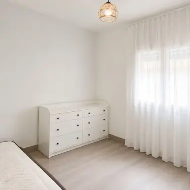 Sale of middle floor apartment in Marbella