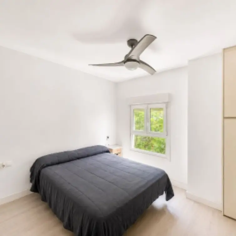Sale of middle floor apartment in Marbella
