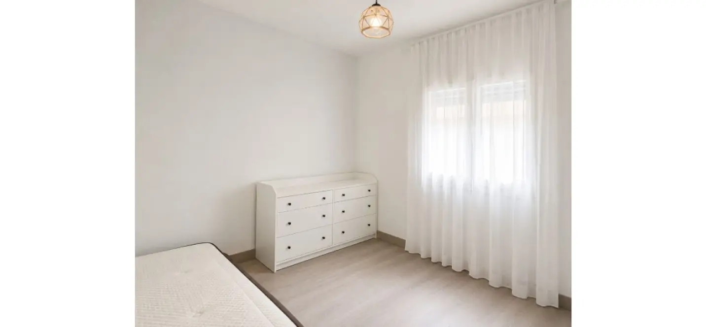 Sale of middle floor apartment in Marbella 4
