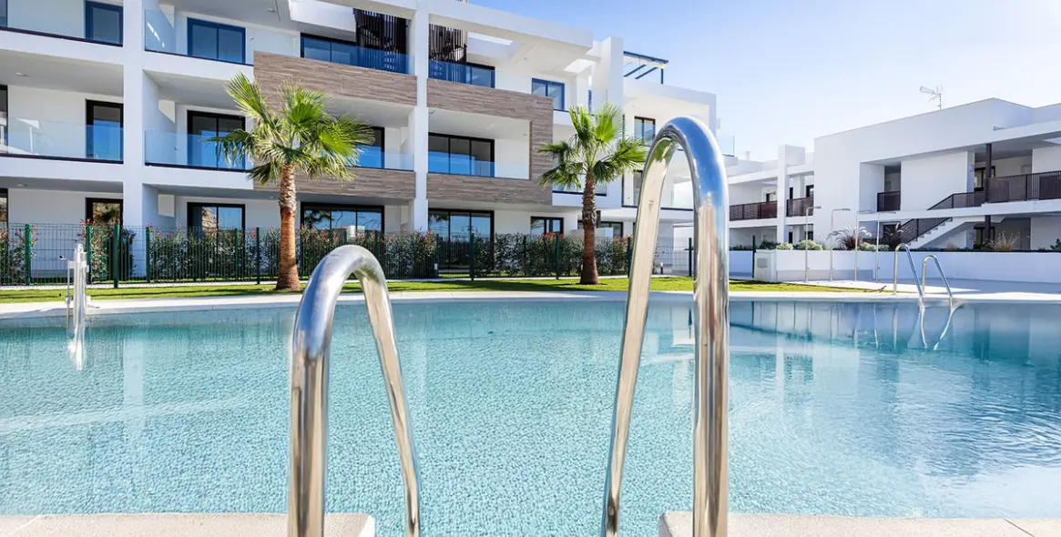 Продажа апартаментов на среднем этаже в Fuengirola 2