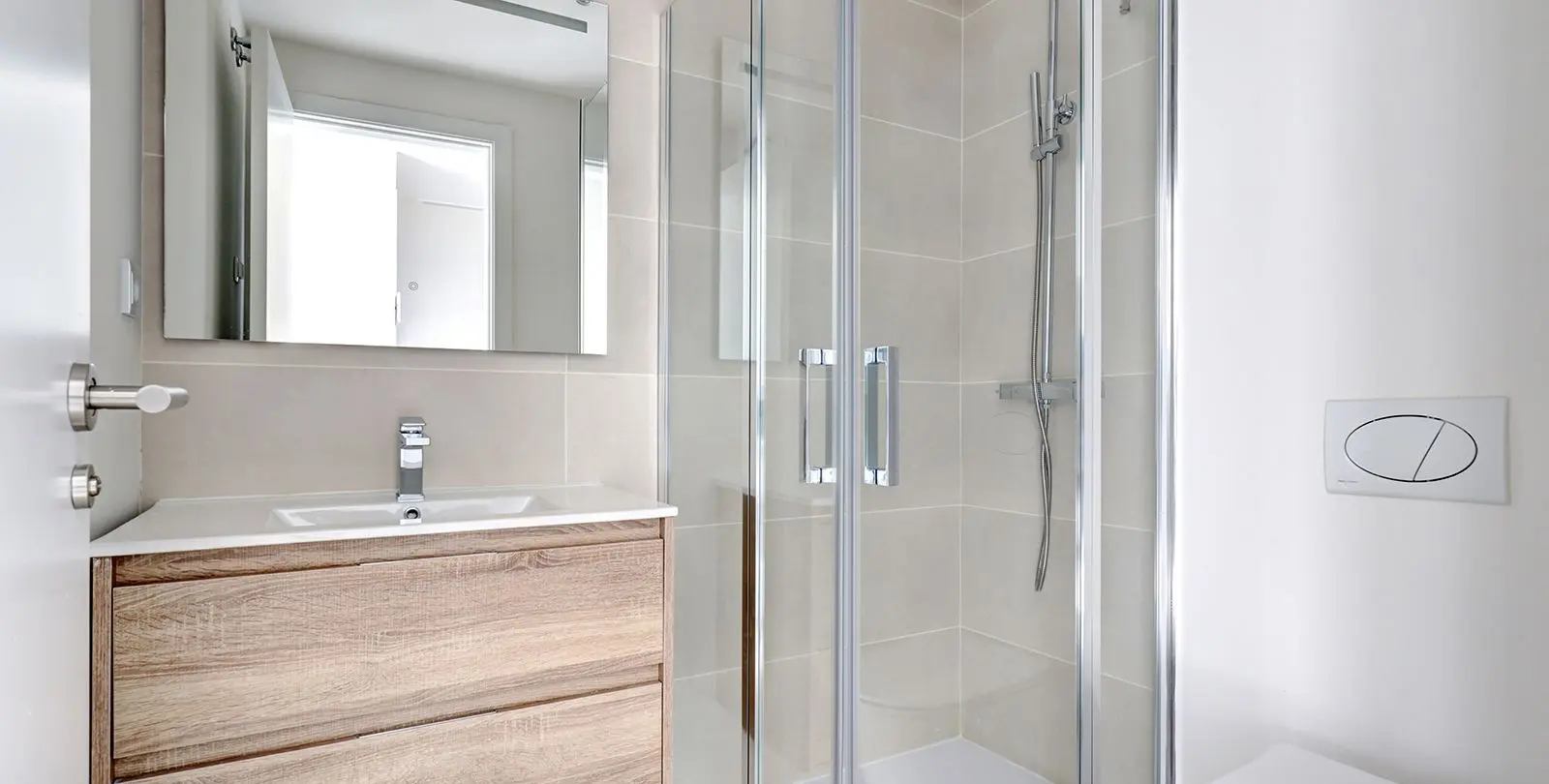 Sale of middle floor apartment in Fuengirola 19