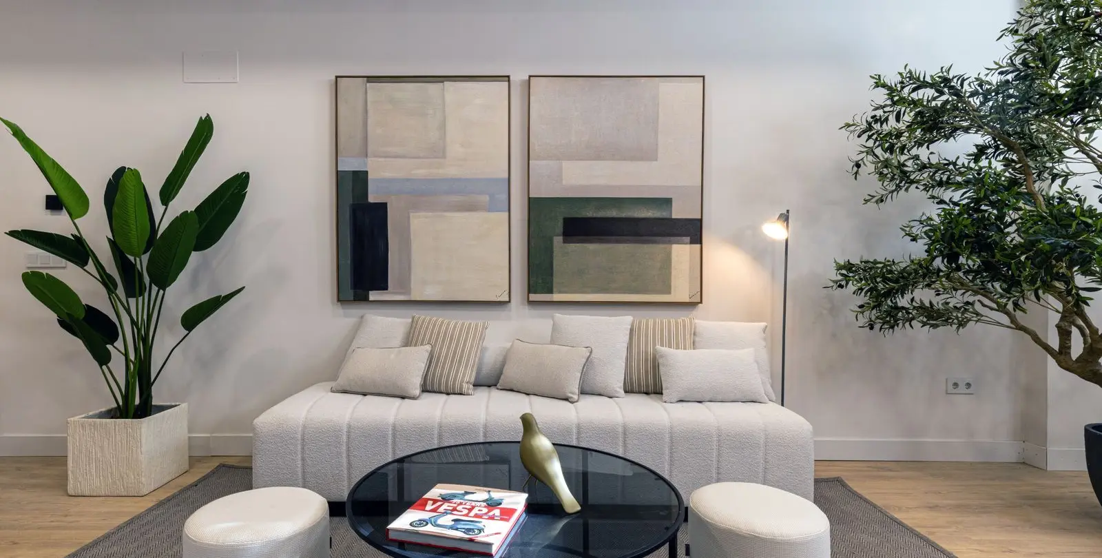 Sale of middle floor apartment in Fuengirola 30