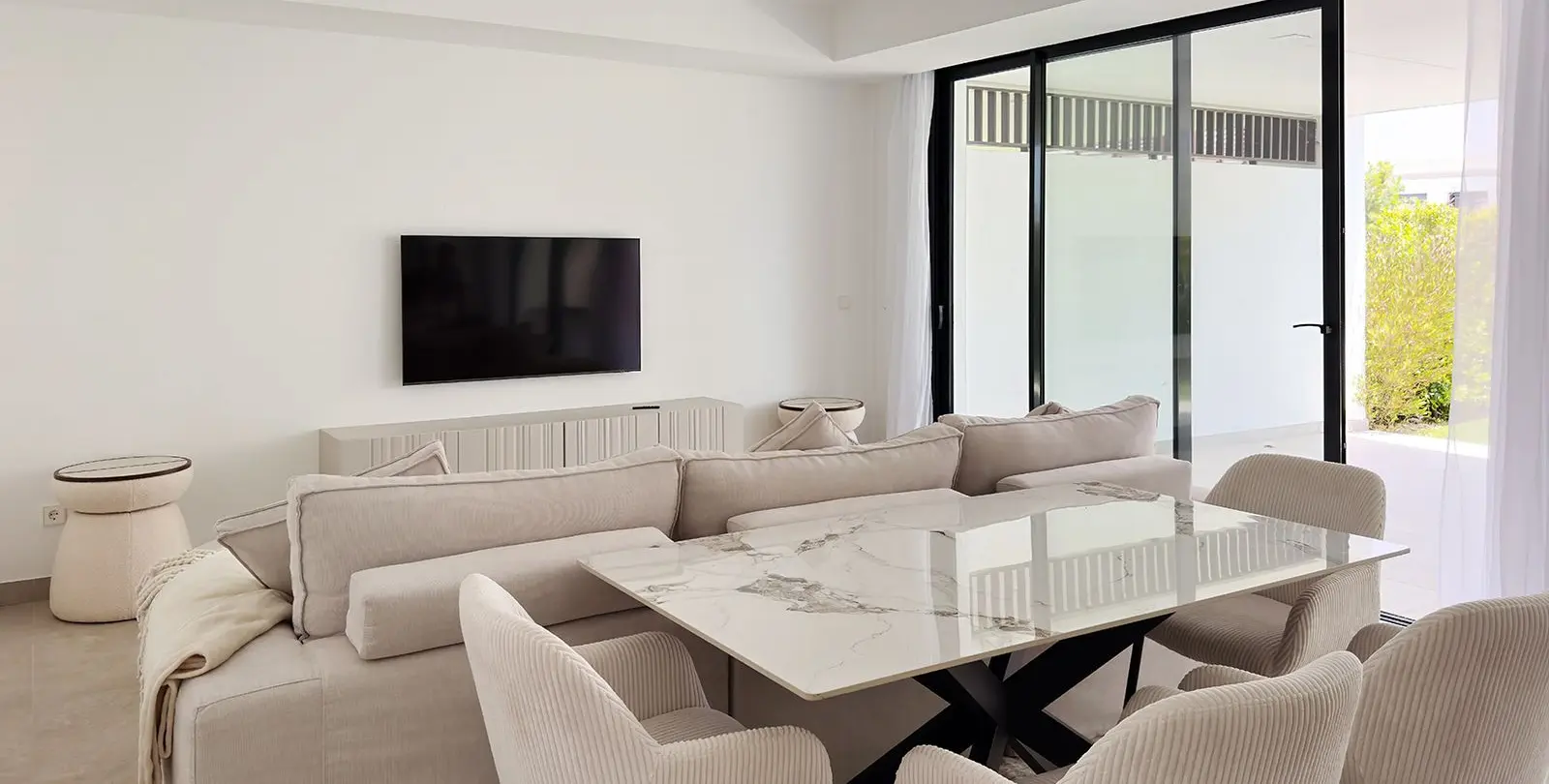 Venta de apartamento en planta baja en Cancelada 12