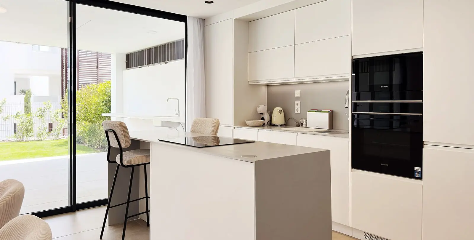 Venta de apartamento en planta baja en Cancelada 13