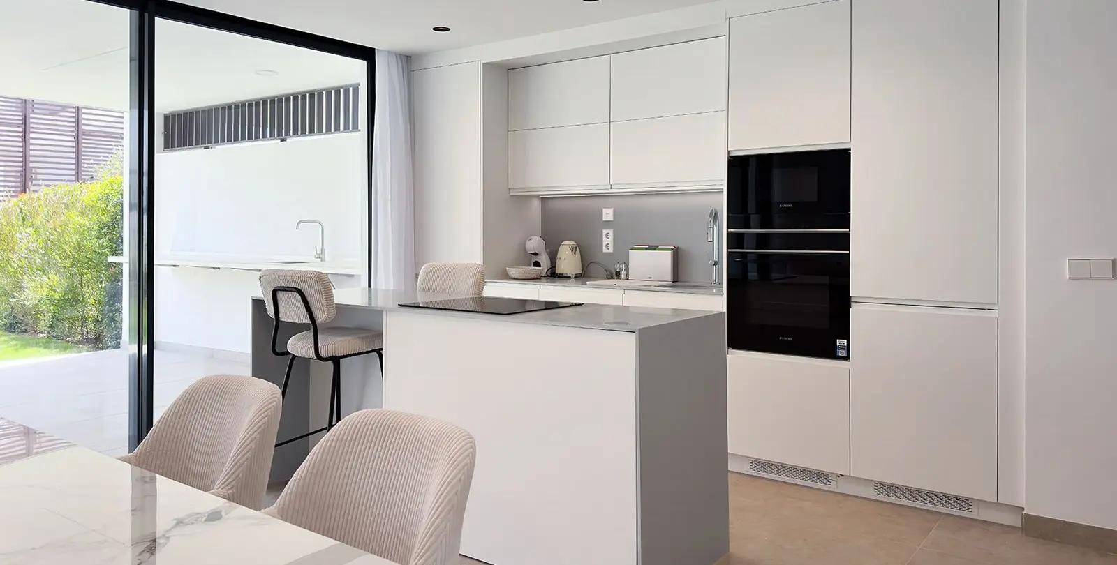 Venta de apartamento en planta baja en Cancelada 14