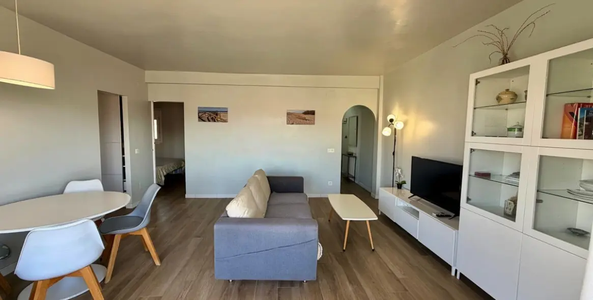 Sale of middle floor apartment in Marbella 4