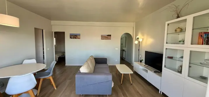 Sale of middle floor apartment in Marbella 3
