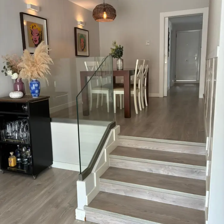 Venta de apartamento en planta baja en San Pedro de Alcántara