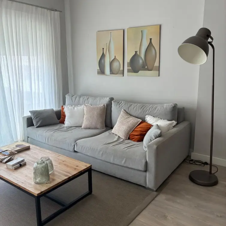Venta de apartamento en planta baja en San Pedro de Alcántara