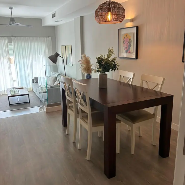Venta de apartamento en planta baja en San Pedro de Alcántara