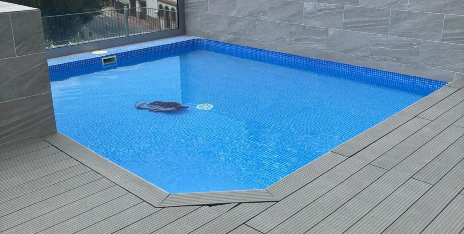 Sale of ground floor apartment in San Pedro de Alcántara 19