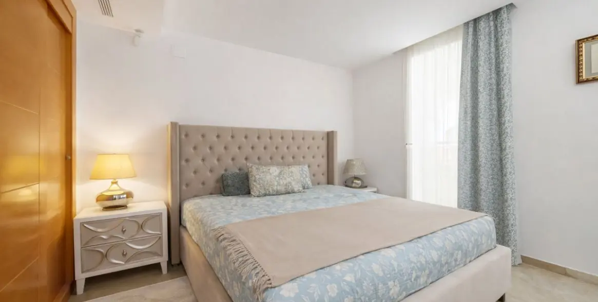 Short-term rent of ground floor apartment in Benahavís 8