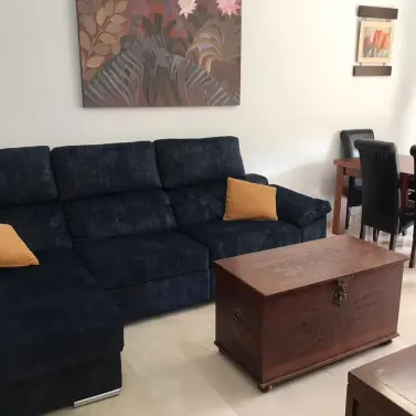 Sale of middle floor apartment in Estepona