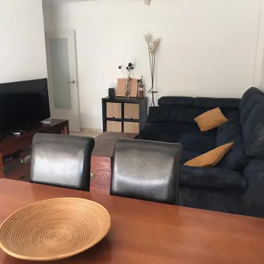 Sale of middle floor apartment in Estepona