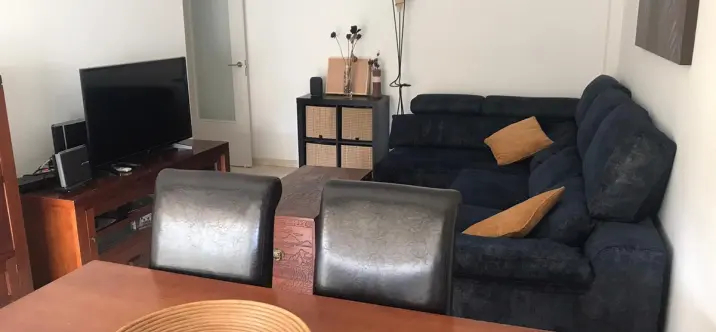 Sale of middle floor apartment in Estepona 4