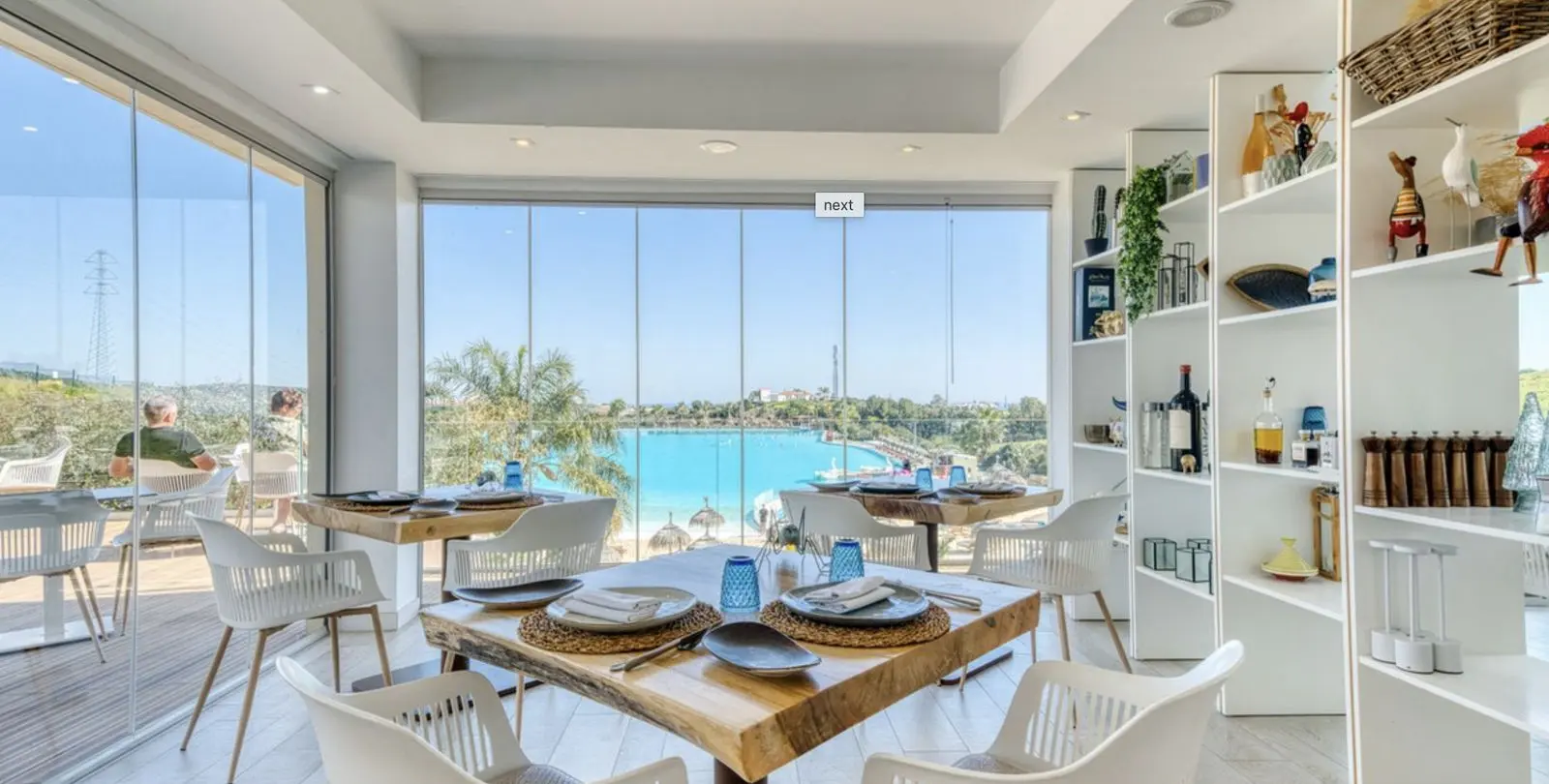 Sale of middle floor apartment in Estepona 23