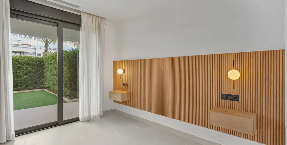 Venta de apartamento en planta baja en Cancelada 3