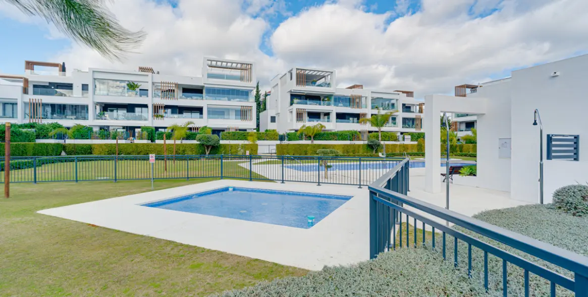 Venta de apartamento en planta baja en Cancelada 8
