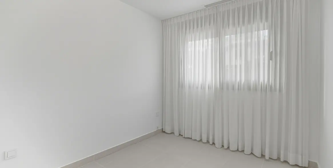 Venta de apartamento en planta baja en Cancelada 17