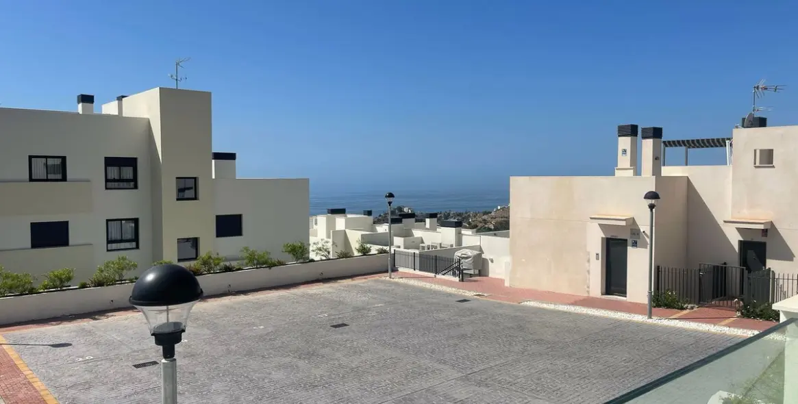 Sale of ground floor apartment in Benalmadena 14