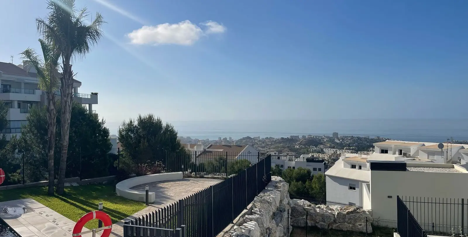 Sale of ground floor apartment in Benalmadena 2