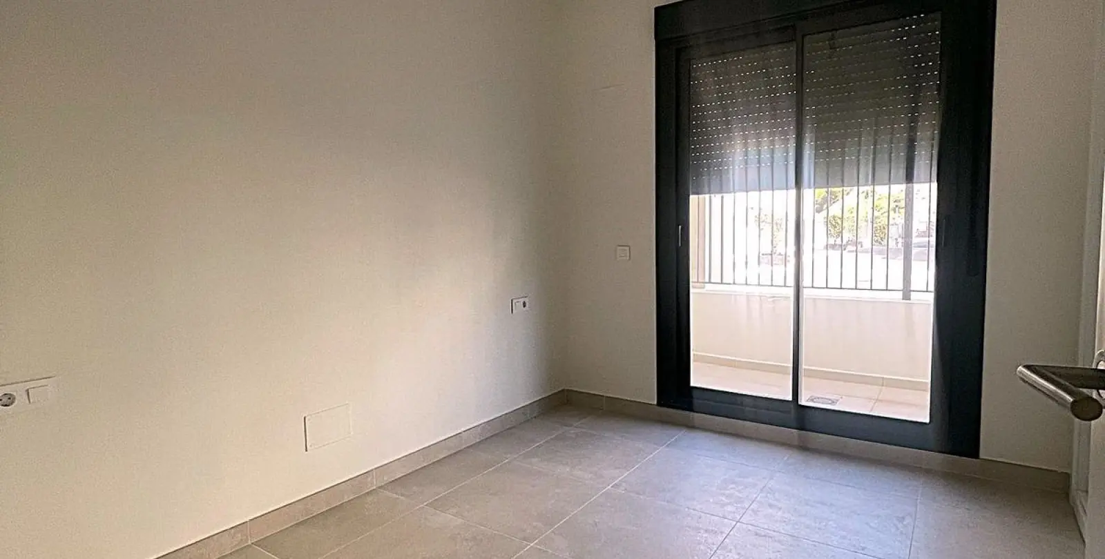Sale of ground floor apartment in Benalmadena 7