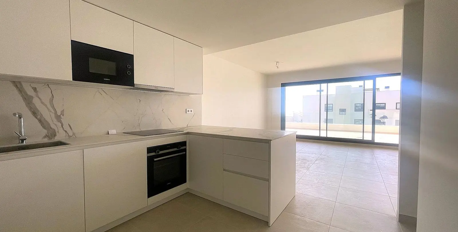 Sale of ground floor apartment in Benalmadena 19