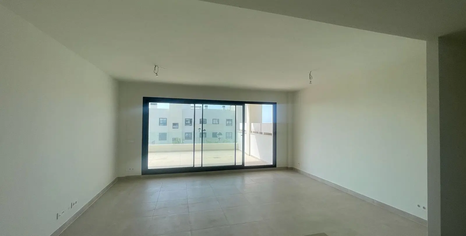 Sale of ground floor apartment in Benalmadena 36