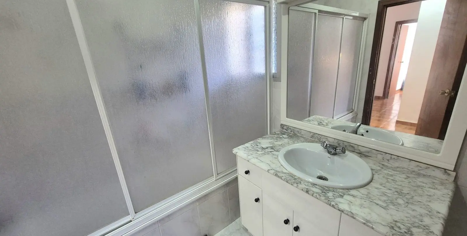 Продажа  отдельно стоящей виллы в Alhaurín de la Torre 32