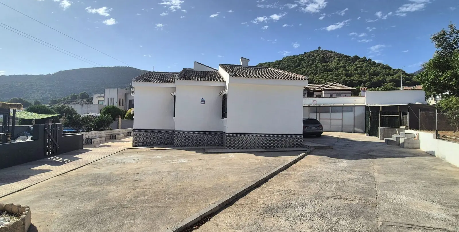Продажа  отдельно стоящей виллы в Alhaurín de la Torre 57