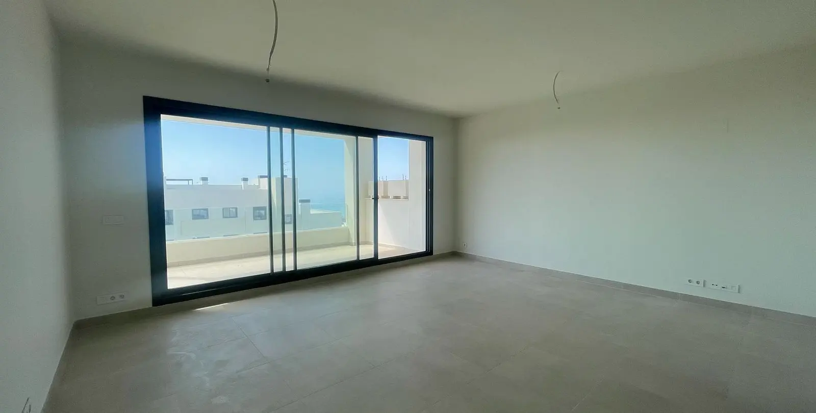 Продажа апартаментов на среднем этаже в Benalmadena 4