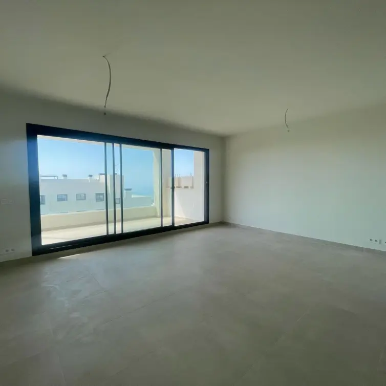Продажа апартаментов на среднем этаже в Benalmadena