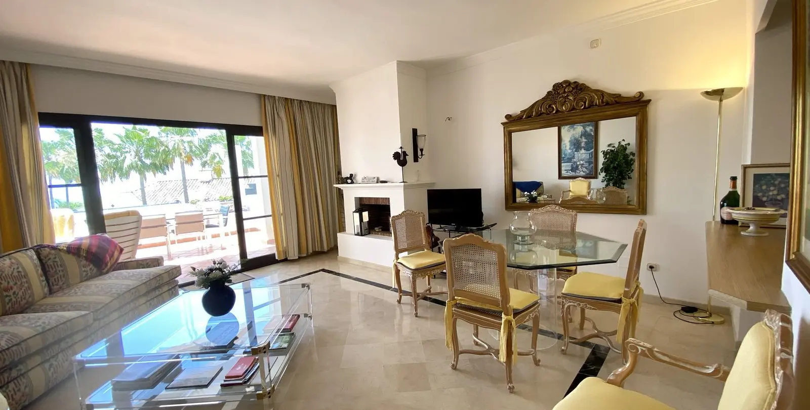 Venta de adosado en Los Arqueros 7
