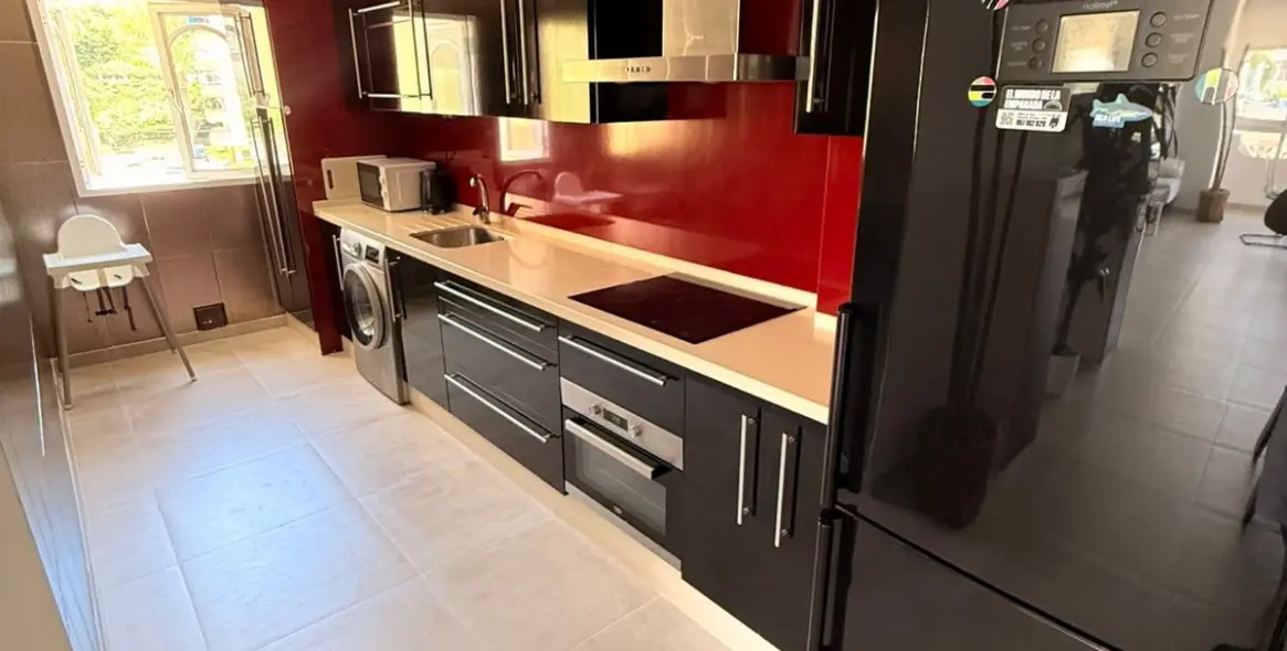 Sale of middle floor apartment in Benalmadena 3