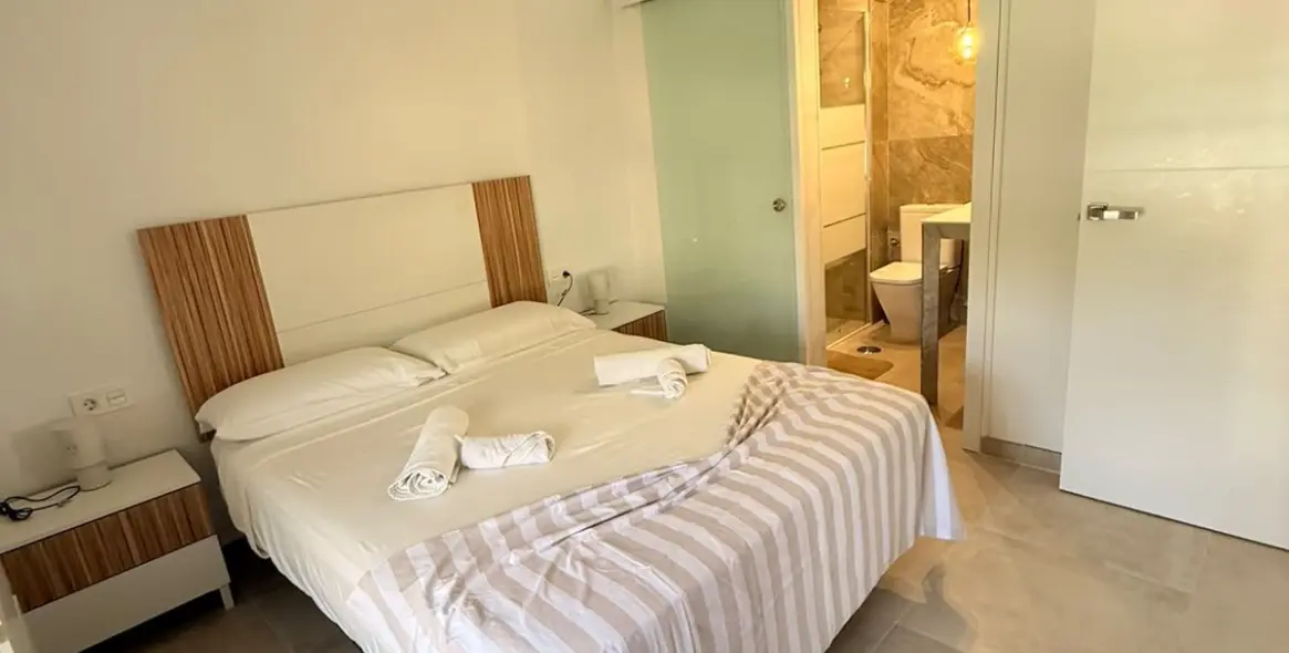 Sale of middle floor apartment in Benalmadena 13