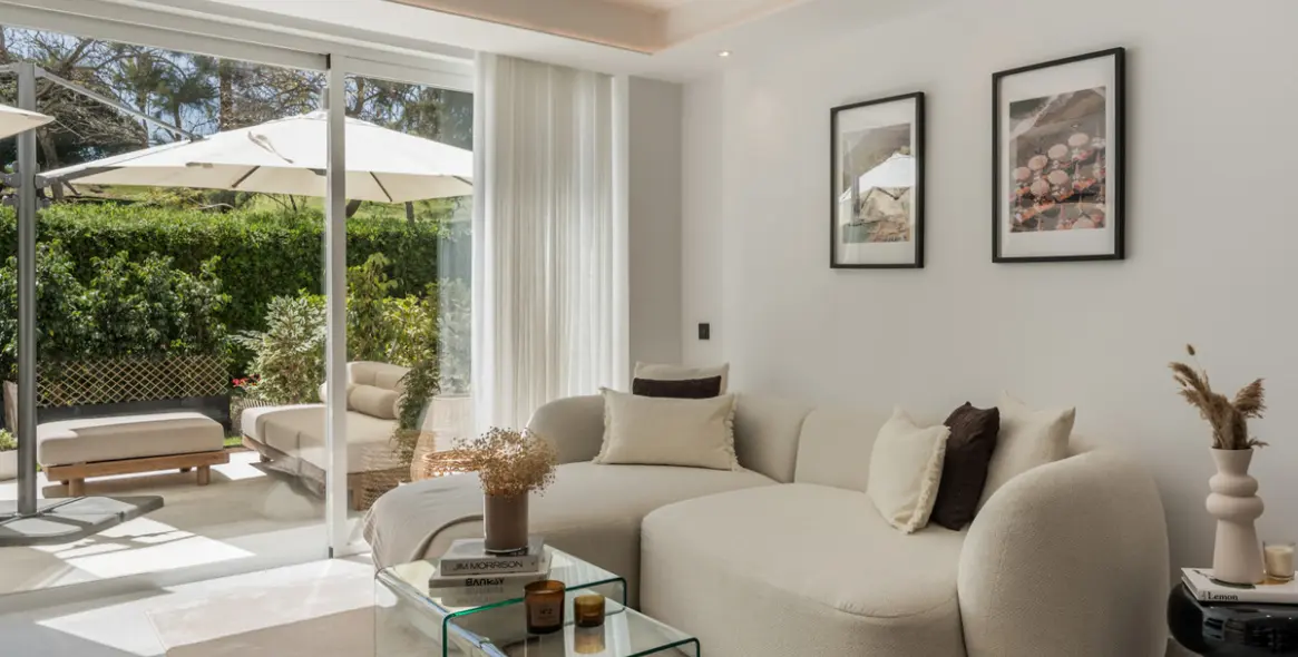 Sale of ground floor apartment in La Quinta 40