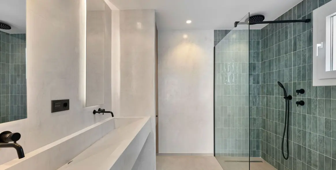 Sale of penthouse in Nueva Andalucía 5