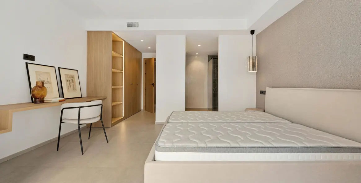 Sale of penthouse in Nueva Andalucía 7
