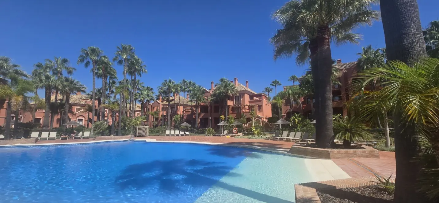 Long-term rent of ground floor apartment in Puerto Banús 0