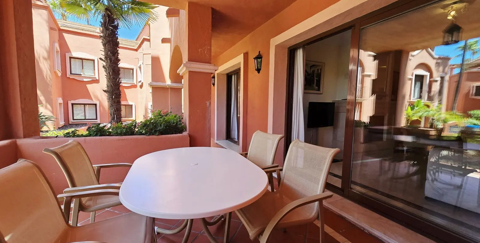 Long-term rent of ground floor apartment in Puerto Banús 7