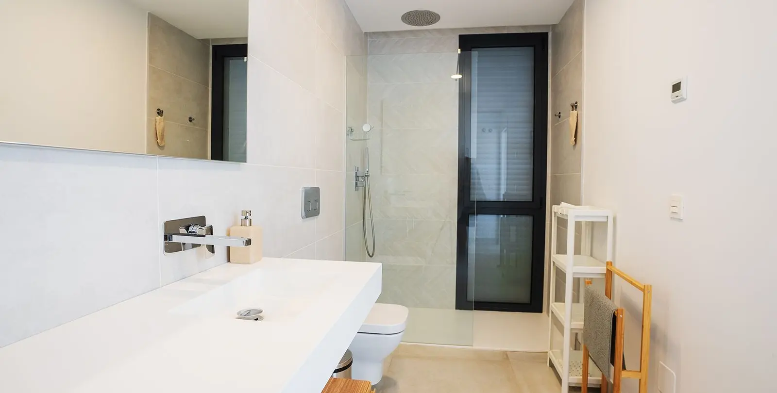 Sale of townhouse in El Chaparral 18