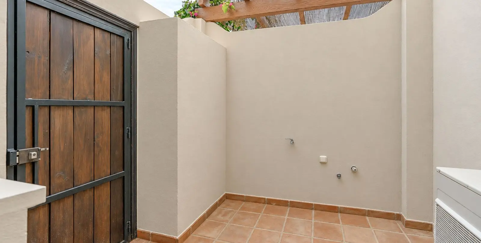 Продажа таунхауса в El Paraiso 23