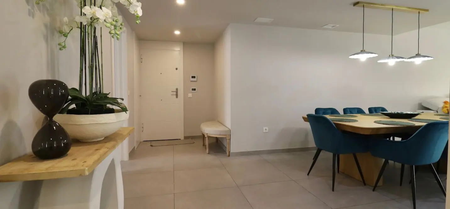 Продажа апартаментов на первом этаже в Elviria 4