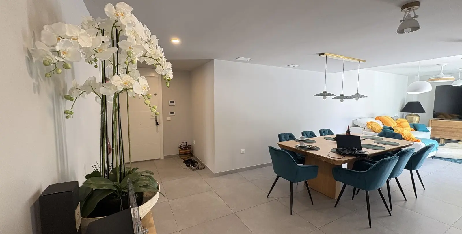 Продажа апартаментов на первом этаже в Elviria 6