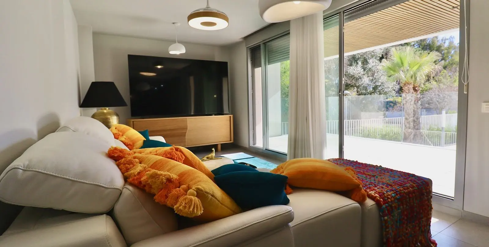 Продажа апартаментов на первом этаже в Elviria 11