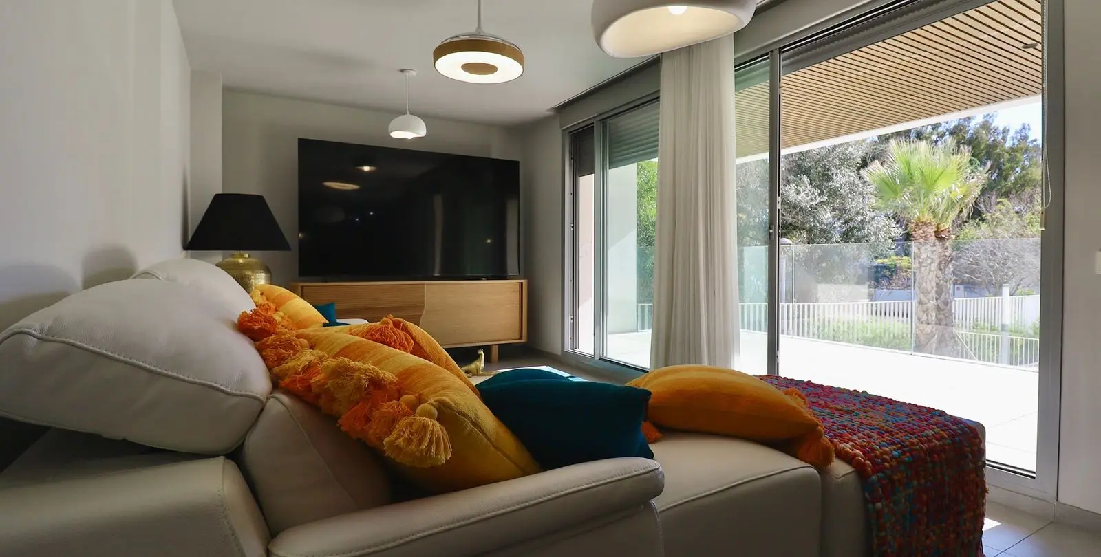 Продажа апартаментов на первом этаже в Elviria 12