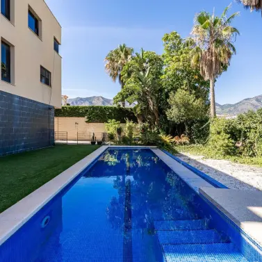 Продажа  отдельно стоящей виллы в Mijas Costa