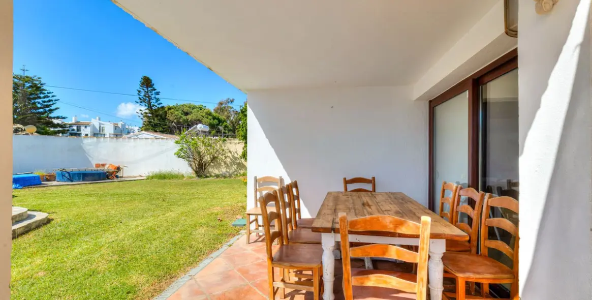 Venta de villa independiente en Estepona 6